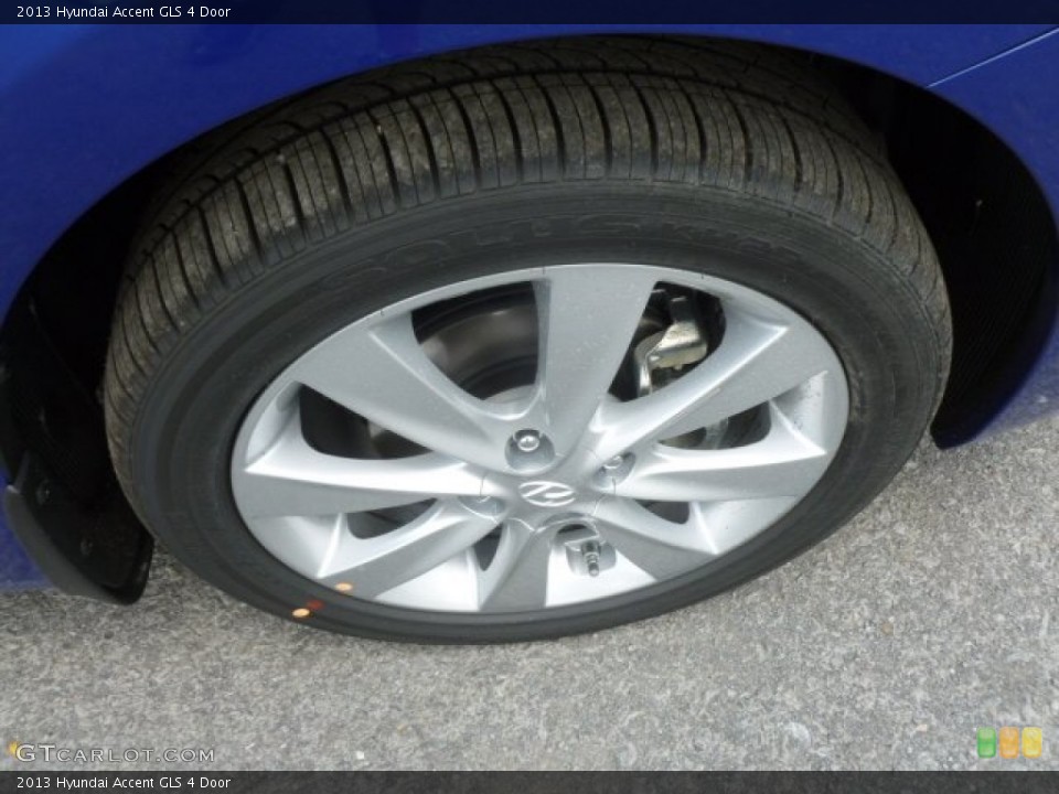 2013 Hyundai Accent GLS 4 Door Wheel and Tire Photo #67940759