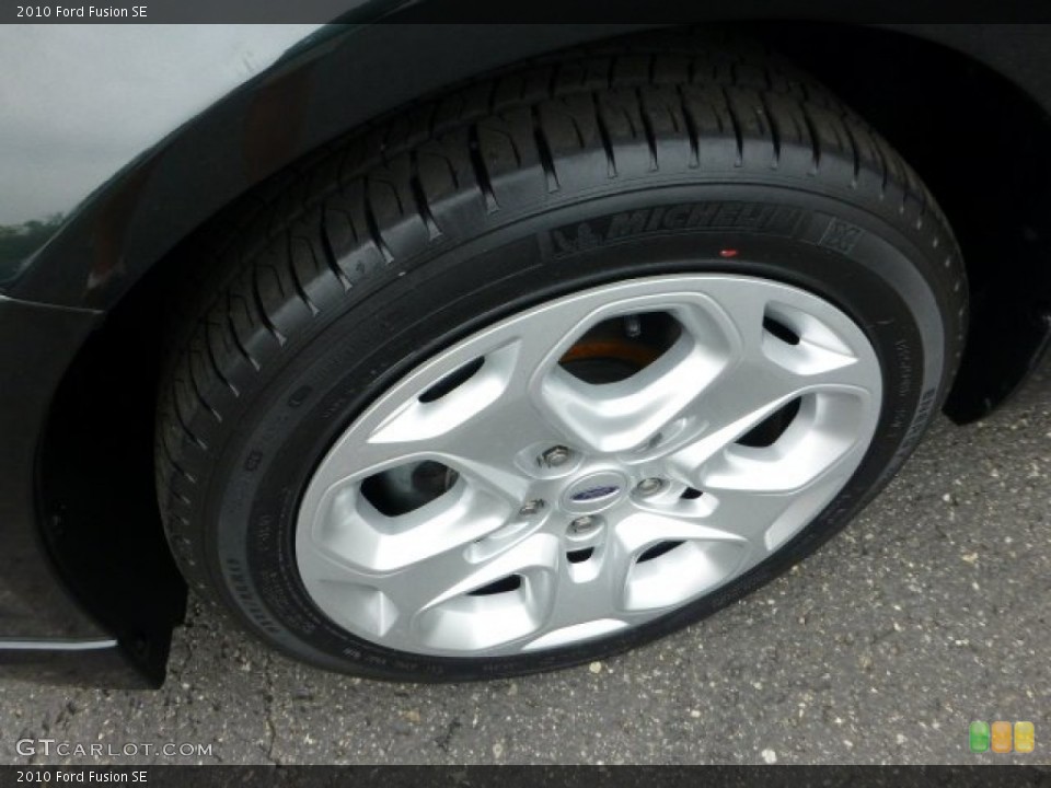 2010 Ford Fusion SE Wheel and Tire Photo #67964605