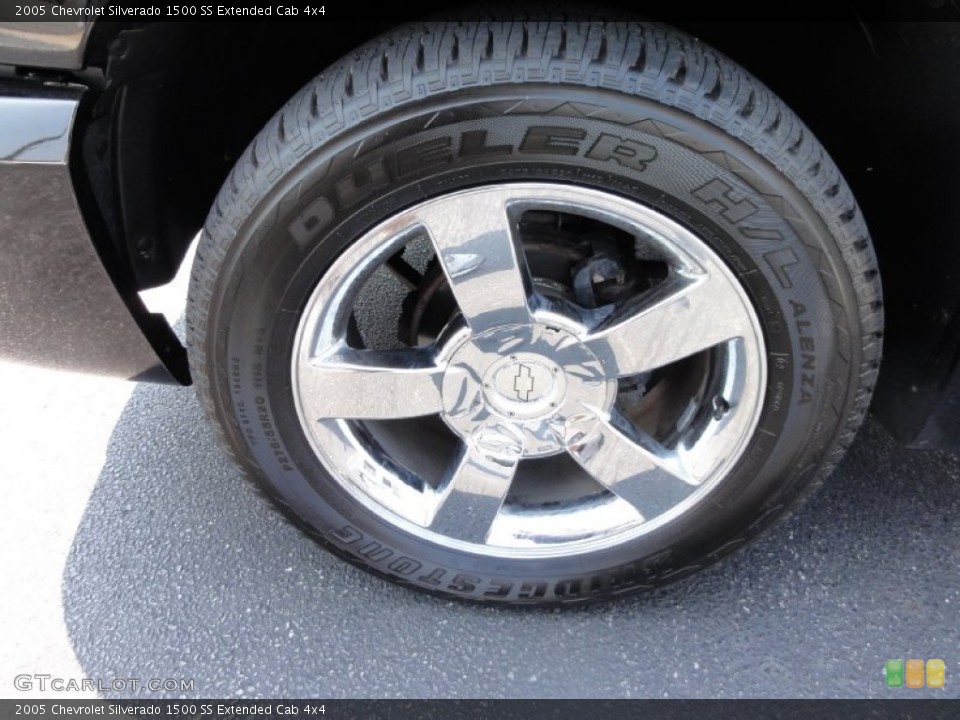 2005 Chevrolet Silverado 1500 SS Extended Cab 4x4 Wheel and Tire Photo #67999445