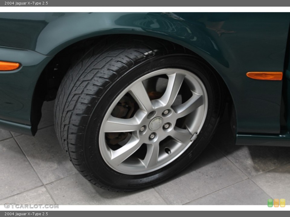 2004 Jaguar X-Type 2.5 Wheel and Tire Photo #68040086
