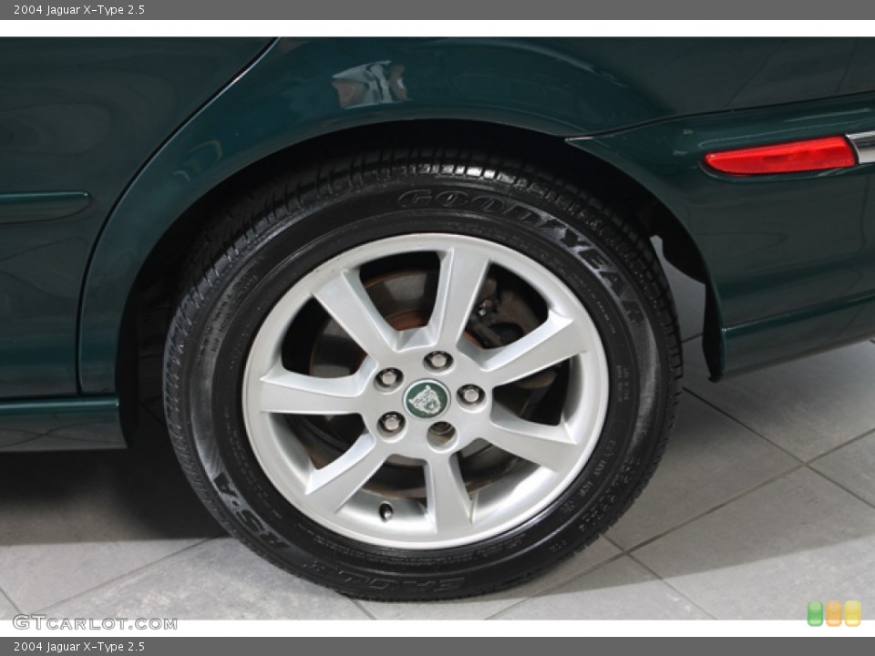 2004 Jaguar X-Type 2.5 Wheel and Tire Photo #68040103