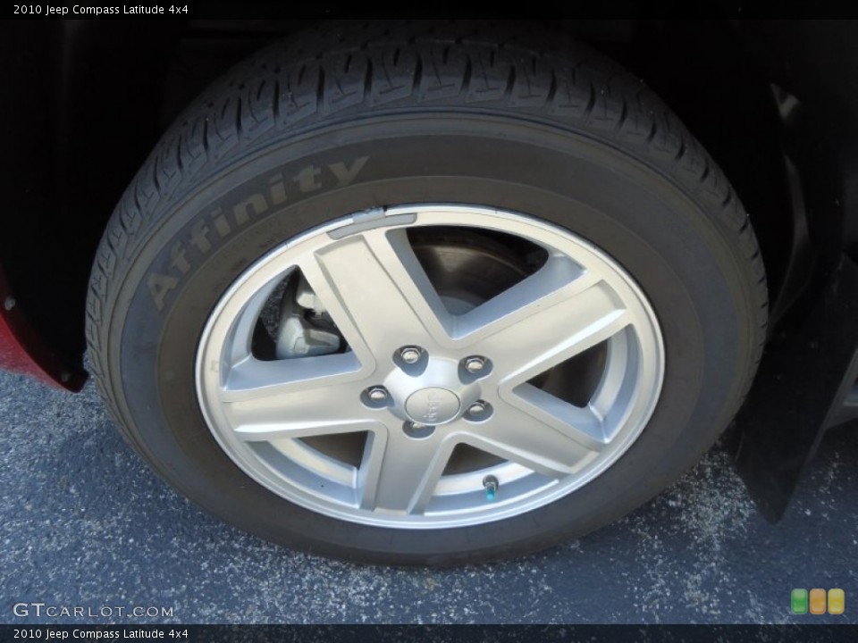 2010 Jeep Compass Latitude 4x4 Wheel and Tire Photo #68154456