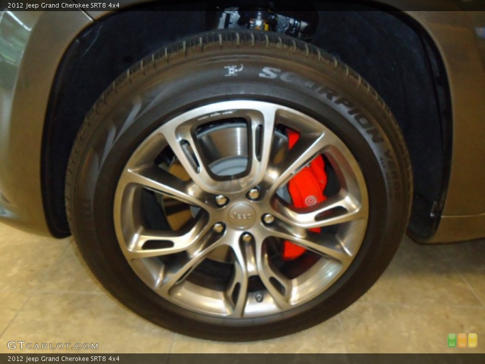 2012 Jeep Grand Cherokee SRT8 4x4 Wheel and Tire Photo #68162058