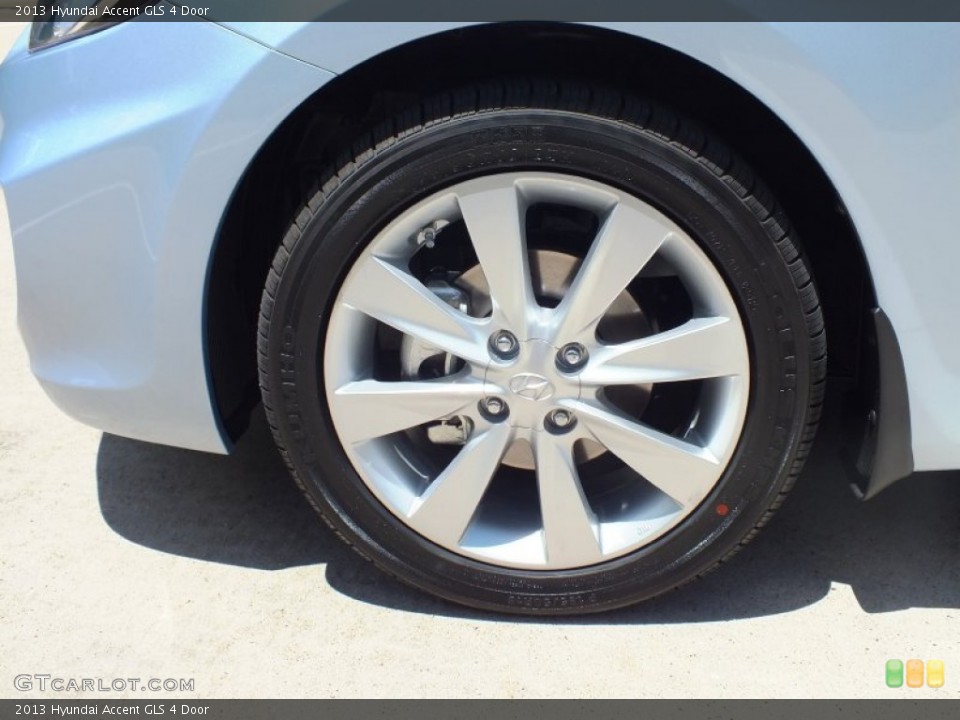 2013 Hyundai Accent GLS 4 Door Wheel and Tire Photo #68178456