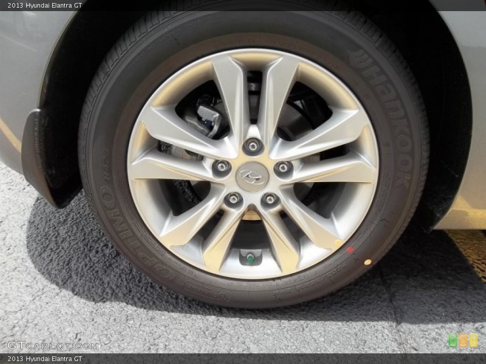 2013 Hyundai Elantra GT Wheel and Tire Photo #68184138