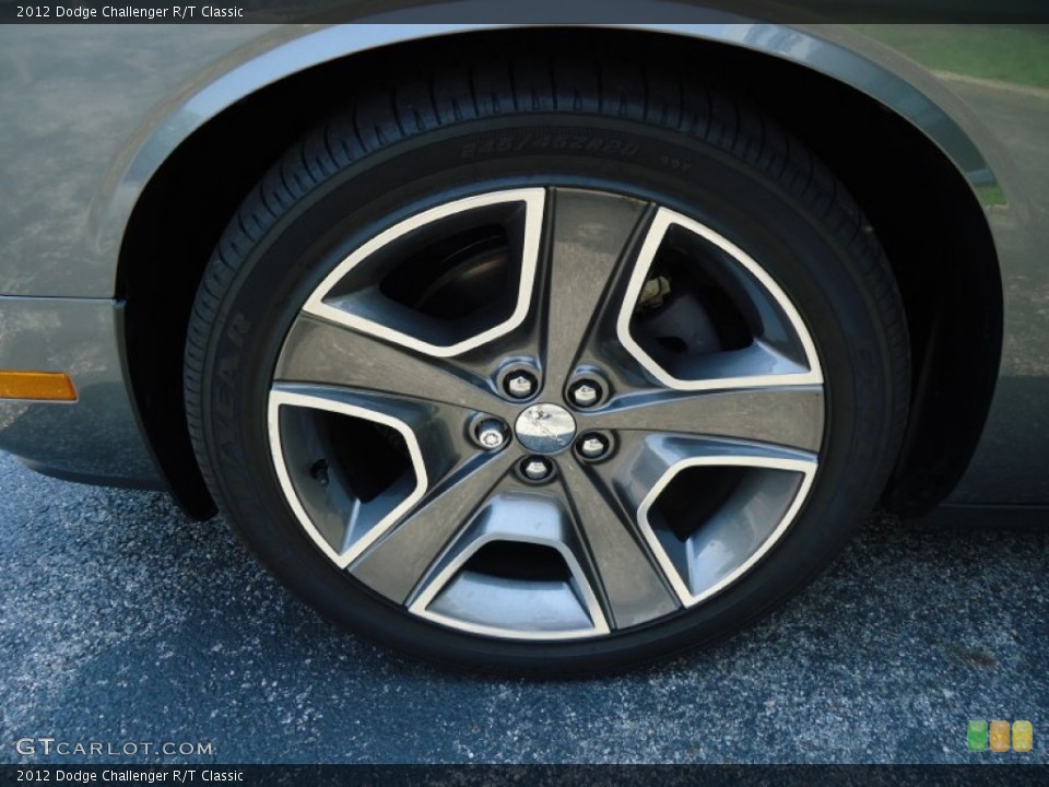 2012 Dodge Challenger R/T Classic Wheel and Tire Photo #68225320