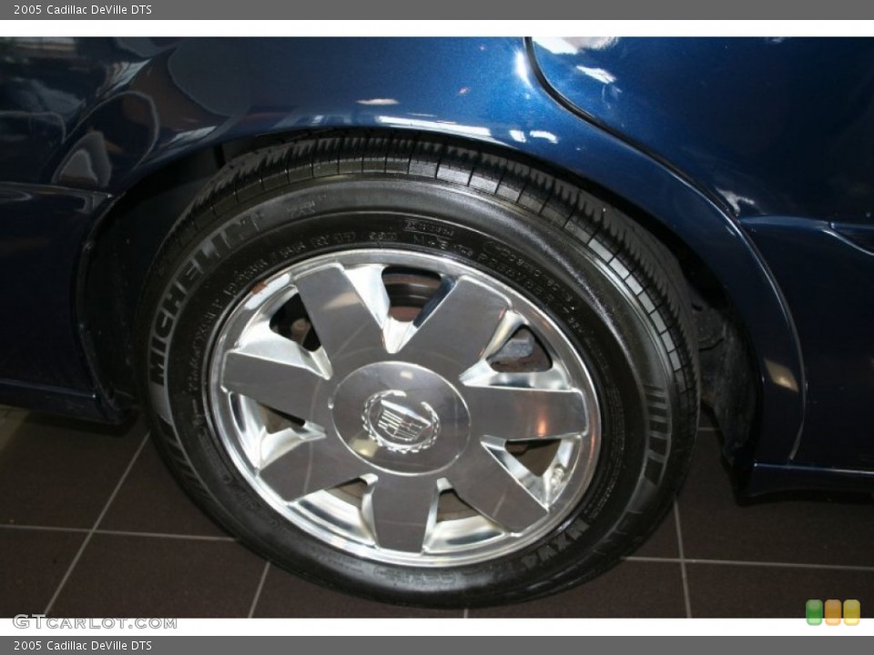 2005 Cadillac DeVille DTS Wheel and Tire Photo #68412902