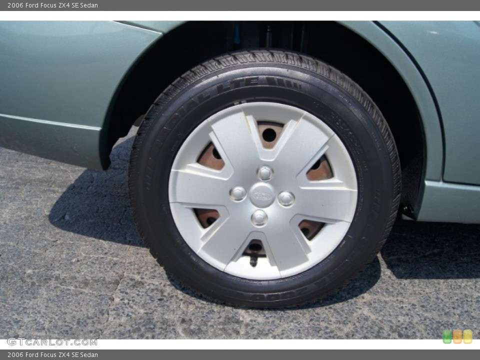 2006 Ford Focus ZX4 SE Sedan Wheel and Tire Photo #68457068