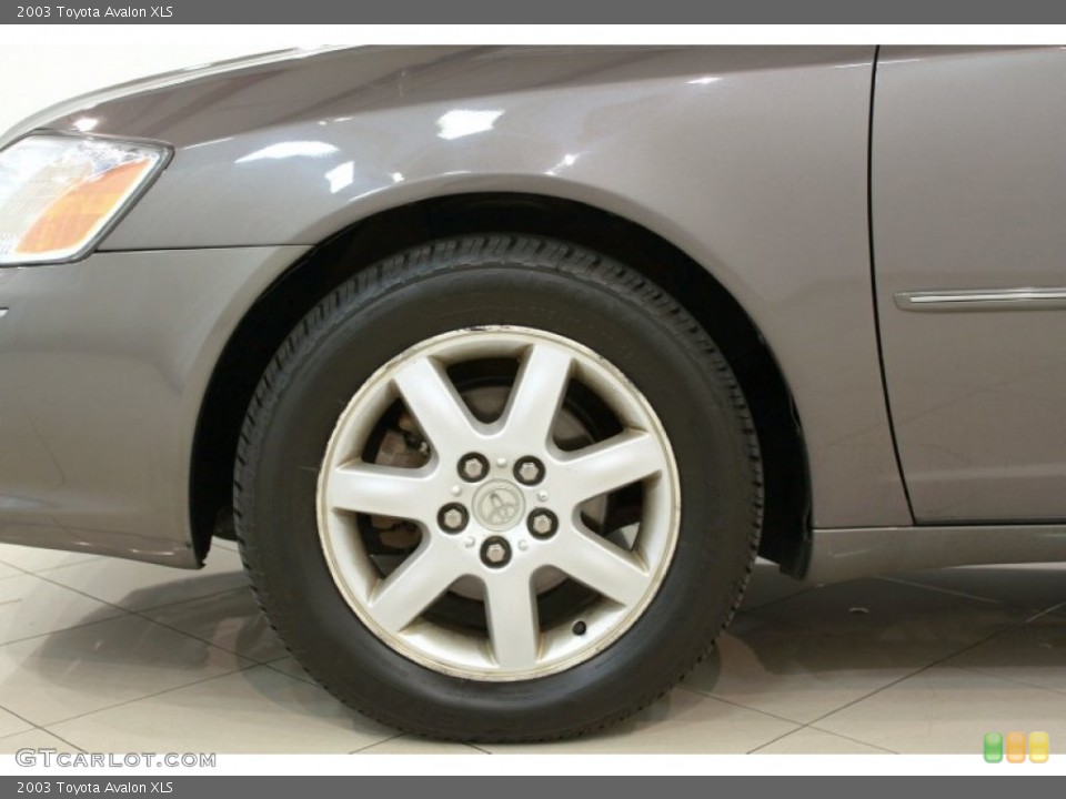 2003 Toyota Avalon XLS Wheel and Tire Photo #68465251