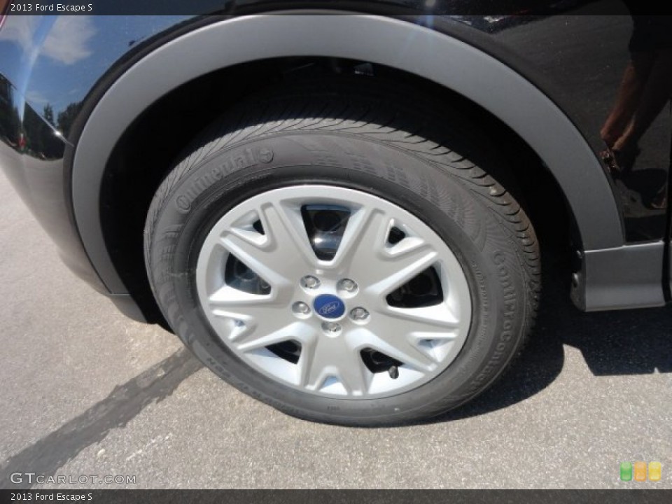 2013 Ford Escape S Wheel and Tire Photo #68517463