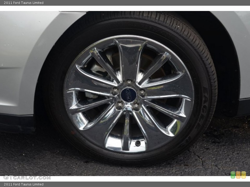 2011 Ford Taurus Limited Wheel and Tire Photo #68518090