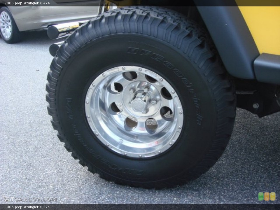 2006 Jeep Wrangler Custom Wheel and Tire Photo #68597696