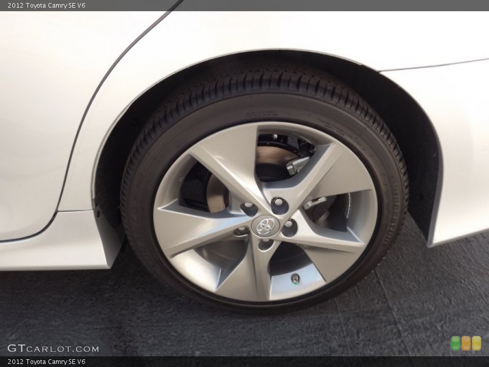 2012 Toyota Camry SE V6 Wheel and Tire Photo #68603987