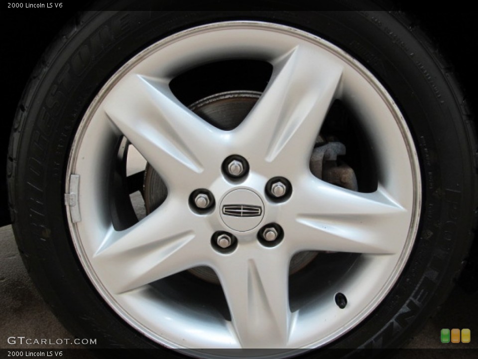 2000 Lincoln LS V6 Wheel and Tire Photo #68611763