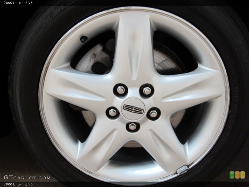 2000 Lincoln LS V6 Wheel and Tire Photo #68611772