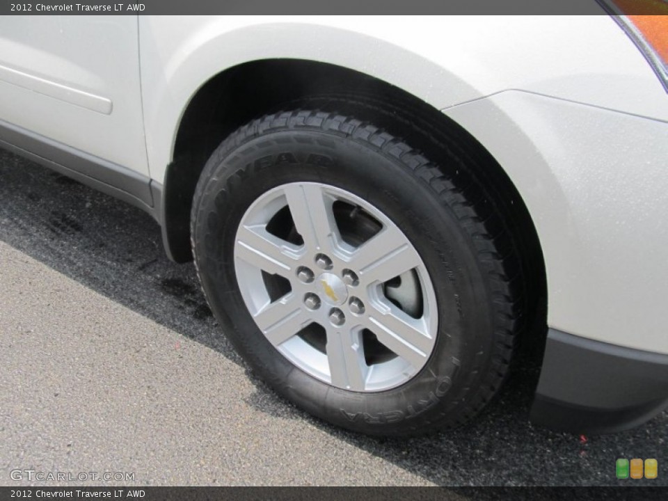 2012 Chevrolet Traverse LT AWD Wheel and Tire Photo #68618303