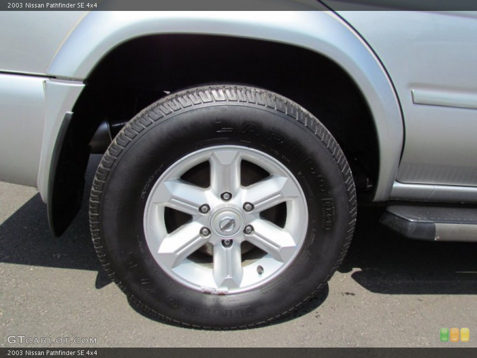 2003 Nissan Pathfinder SE 4x4 Wheel and Tire Photo #68632651