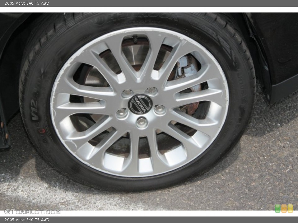 2005 Volvo S40 T5 AWD Wheel and Tire Photo #68656486