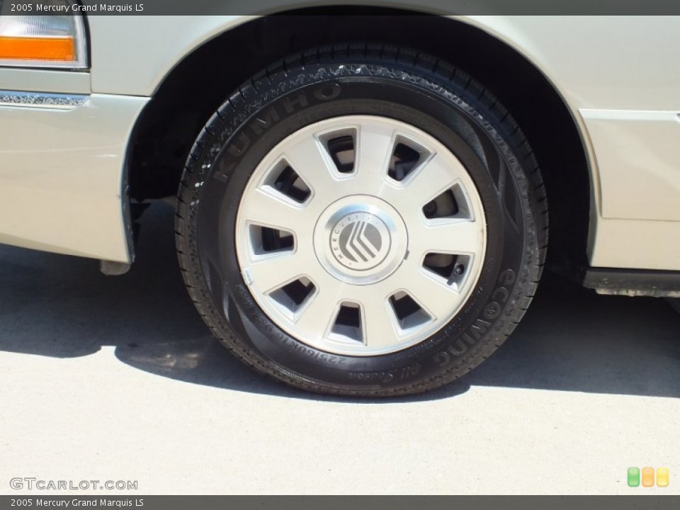 2005 Mercury Grand Marquis LS Wheel and Tire Photo #68668714