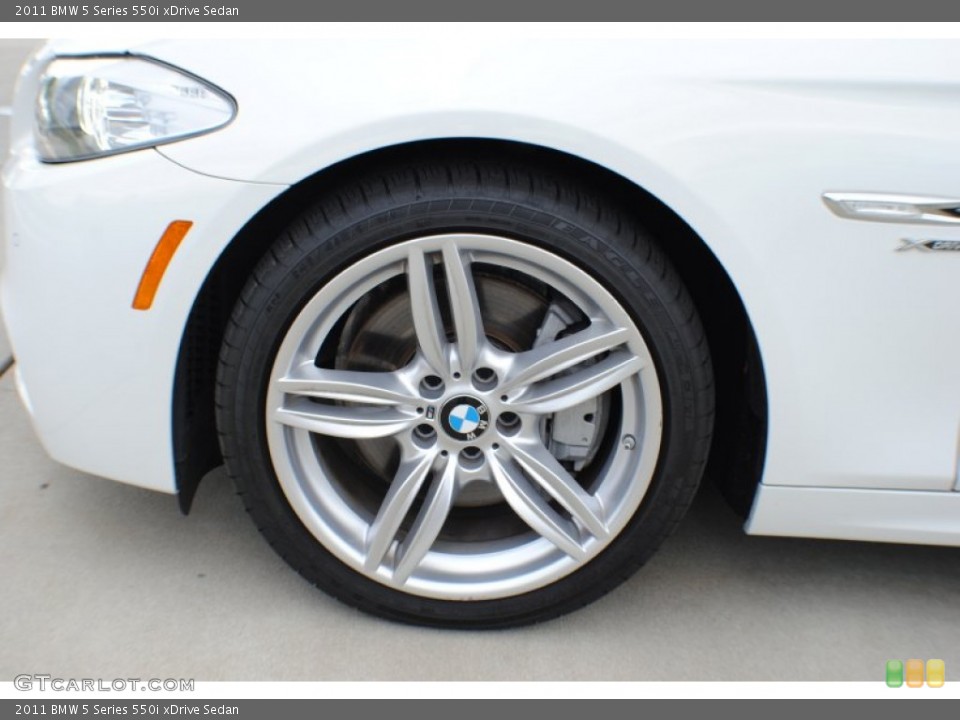 2011 BMW 5 Series 550i xDrive Sedan Wheel and Tire Photo #68685865