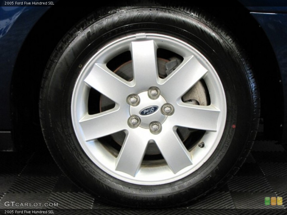 2005 Ford Five Hundred SEL Wheel and Tire Photo #68726422