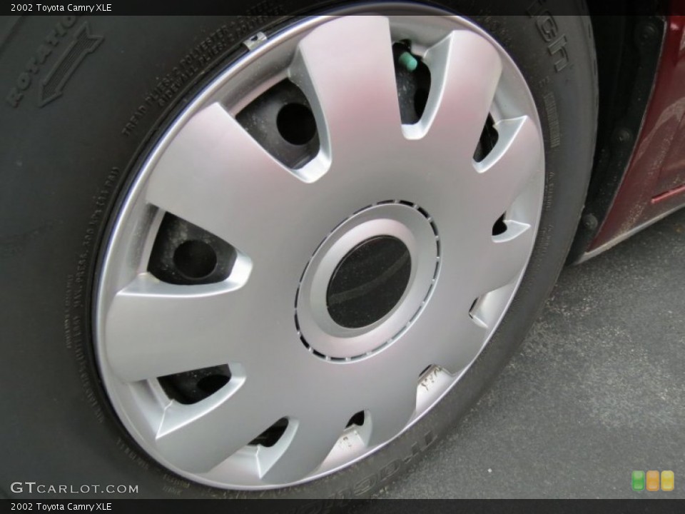 2002 Toyota Camry XLE Wheel and Tire Photo #68739181