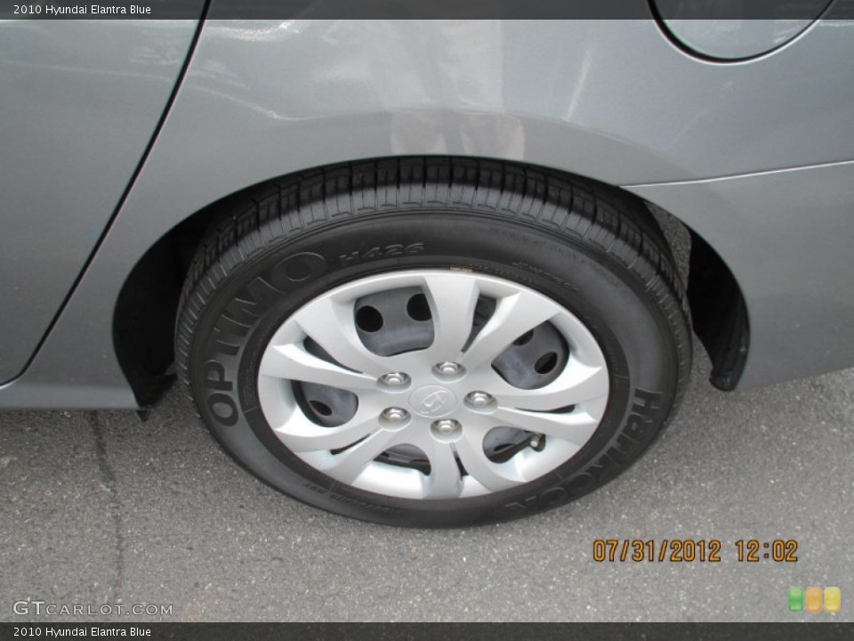 2010 Hyundai Elantra Blue Wheel and Tire Photo #68741009