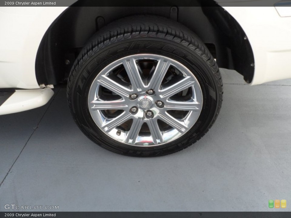 2009 Chrysler Aspen Limited Wheel and Tire Photo #68750812