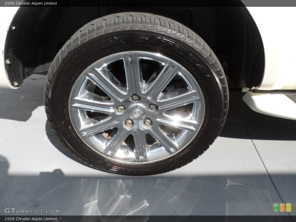 2009 Chrysler Aspen Limited Wheel and Tire Photo #68750821