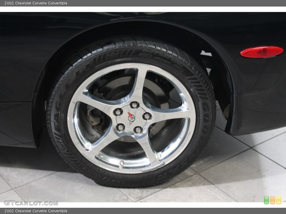 2002 Chevrolet Corvette Convertible Wheel and Tire Photo #68820191