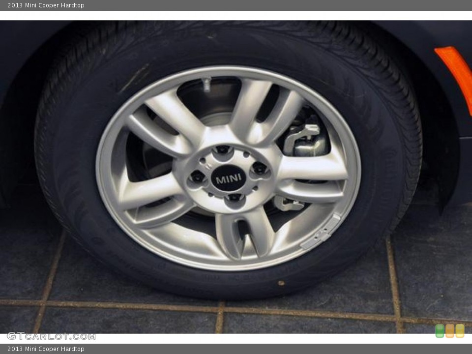 2013 Mini Cooper Hardtop Wheel and Tire Photo #68911998