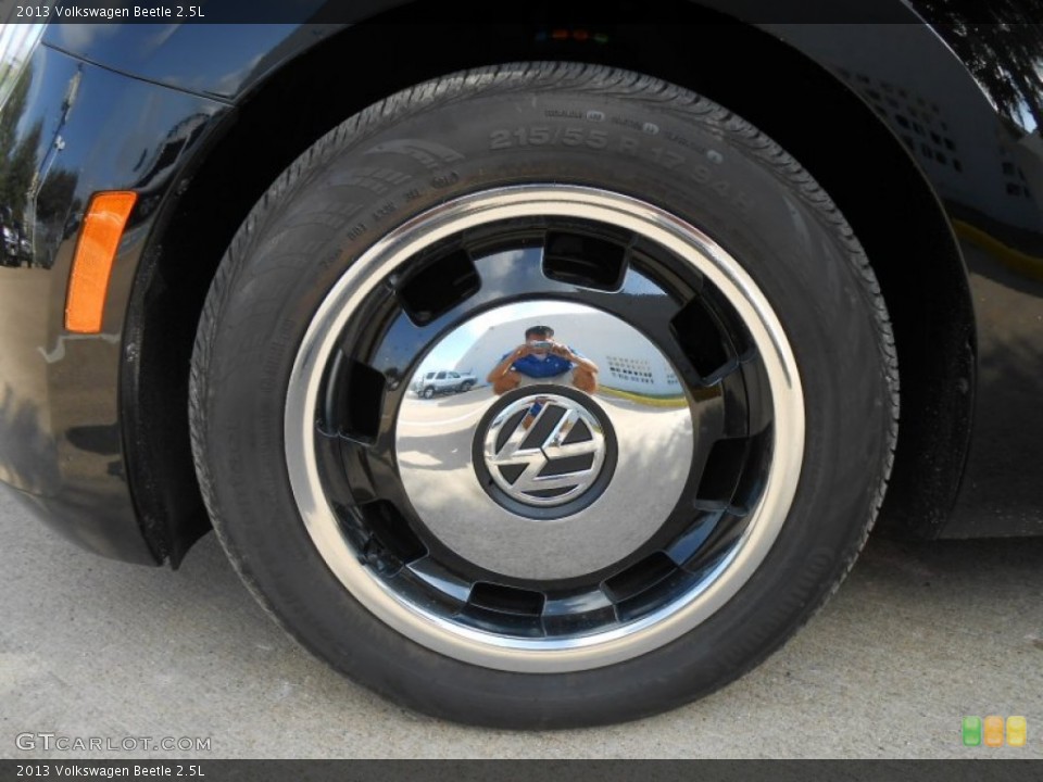 2013 Volkswagen Beetle 2.5L Wheel and Tire Photo #68922371