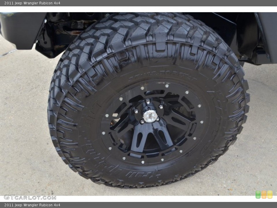 2011 Jeep Wrangler Custom Wheel and Tire Photo #68936349
