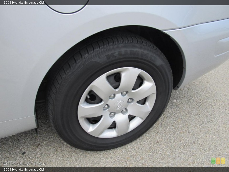 2008 Hyundai Entourage GLS Wheel and Tire Photo #68947878