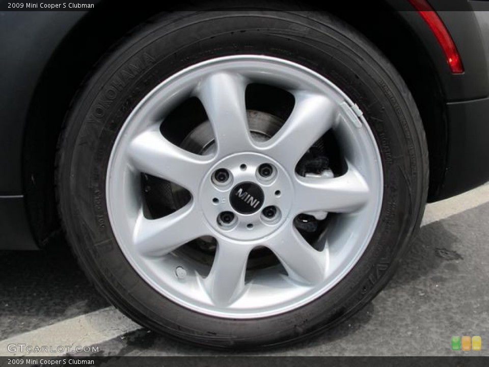 2009 Mini Cooper S Clubman Wheel and Tire Photo #68955455