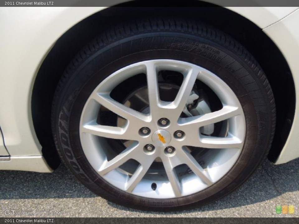 2011 Chevrolet Malibu LTZ Wheel and Tire Photo #68976107
