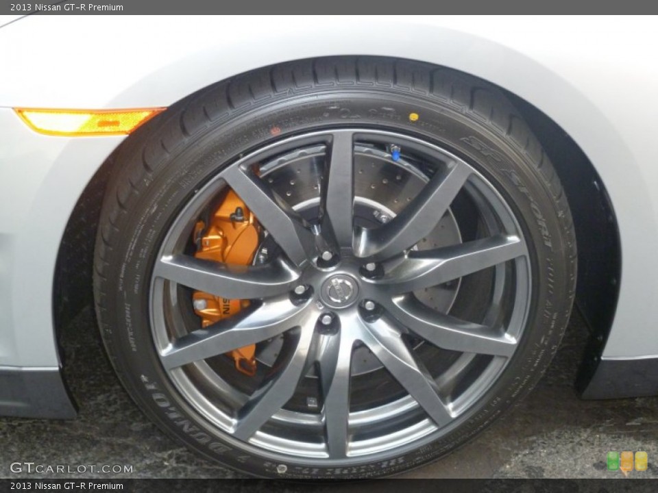 2013 Nissan GT-R Premium Wheel and Tire Photo #69009880