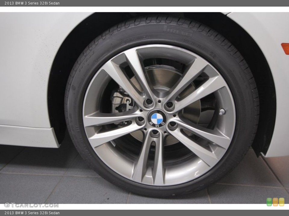 2013 BMW 3 Series 328i Sedan Wheel and Tire Photo #69057311