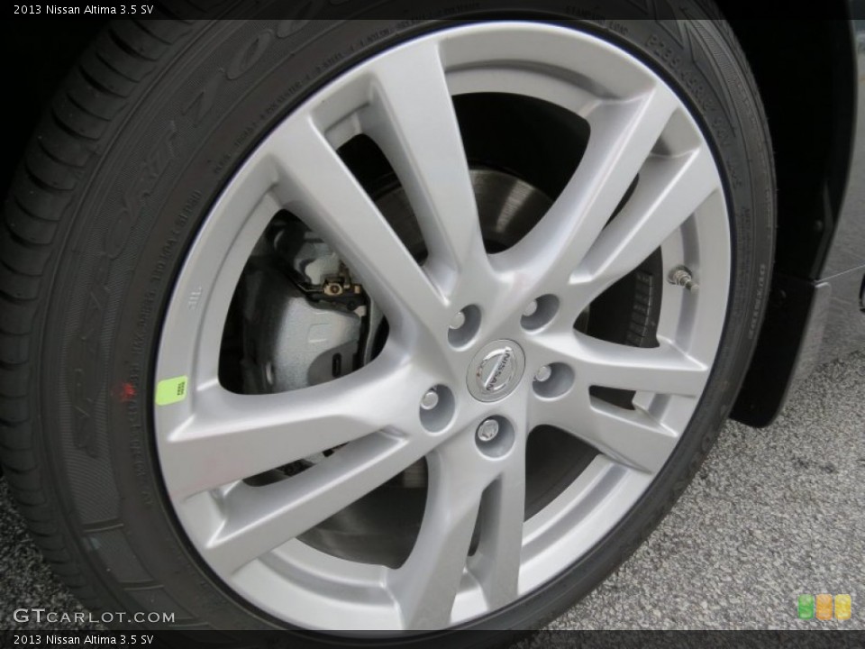 2013 Nissan Altima 3.5 SV Wheel and Tire Photo #69073340