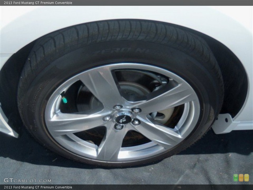 2013 Ford Mustang GT Premium Convertible Wheel and Tire Photo #69105830