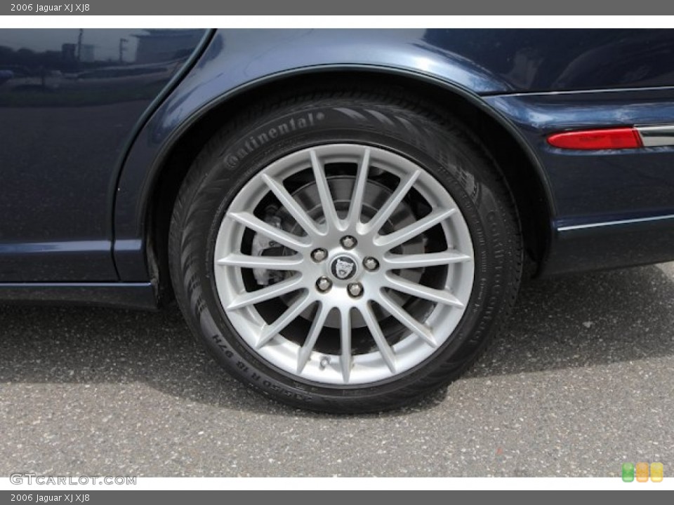 2006 Jaguar XJ XJ8 Wheel and Tire Photo #69119593