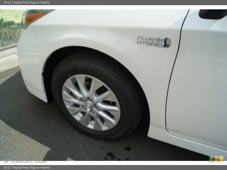 2012 Toyota Prius Plug-in Wheels and Tires