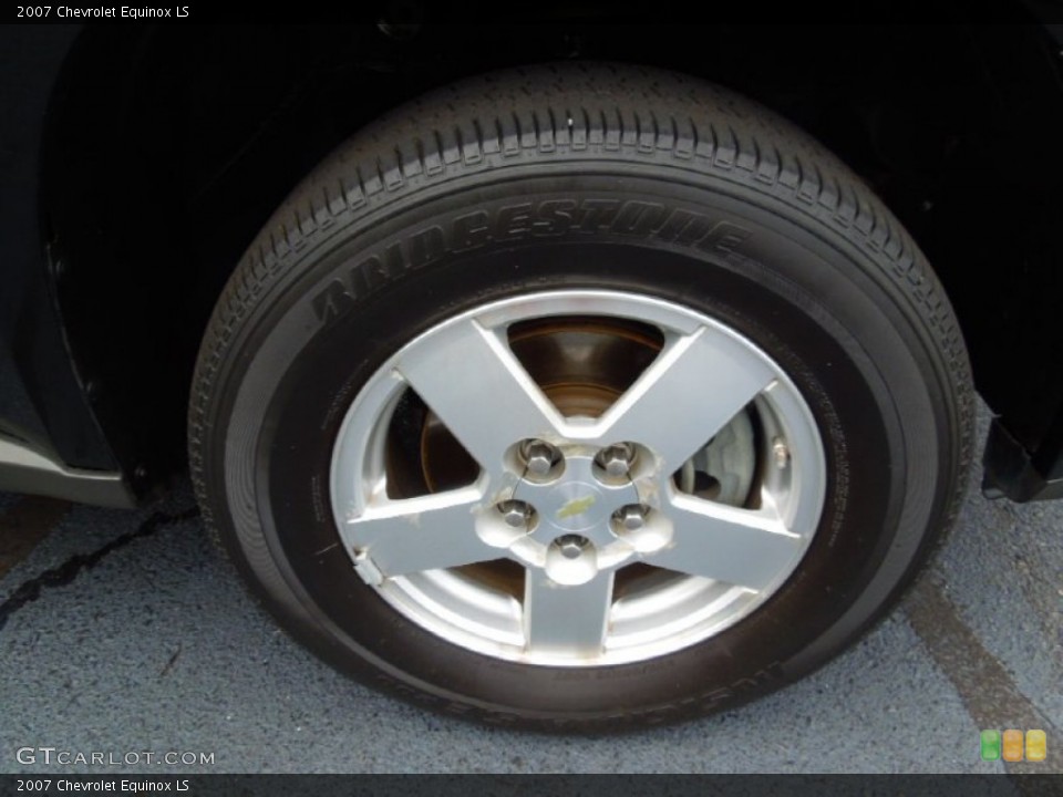 2007 Chevrolet Equinox LS Wheel and Tire Photo #69155782