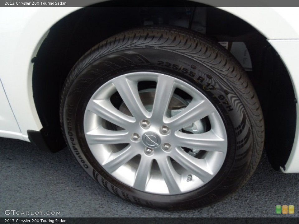 2013 Chrysler 200 Touring Sedan Wheel and Tire Photo #69161092