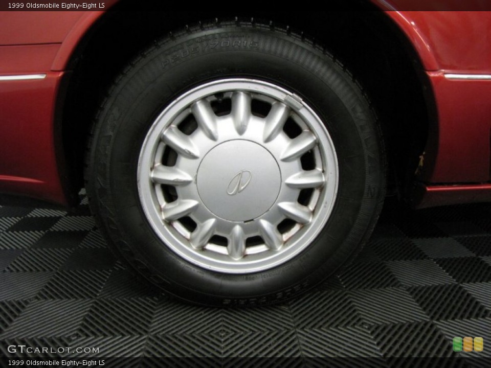 1999 Oldsmobile Eighty-Eight LS Wheel and Tire Photo #69172336