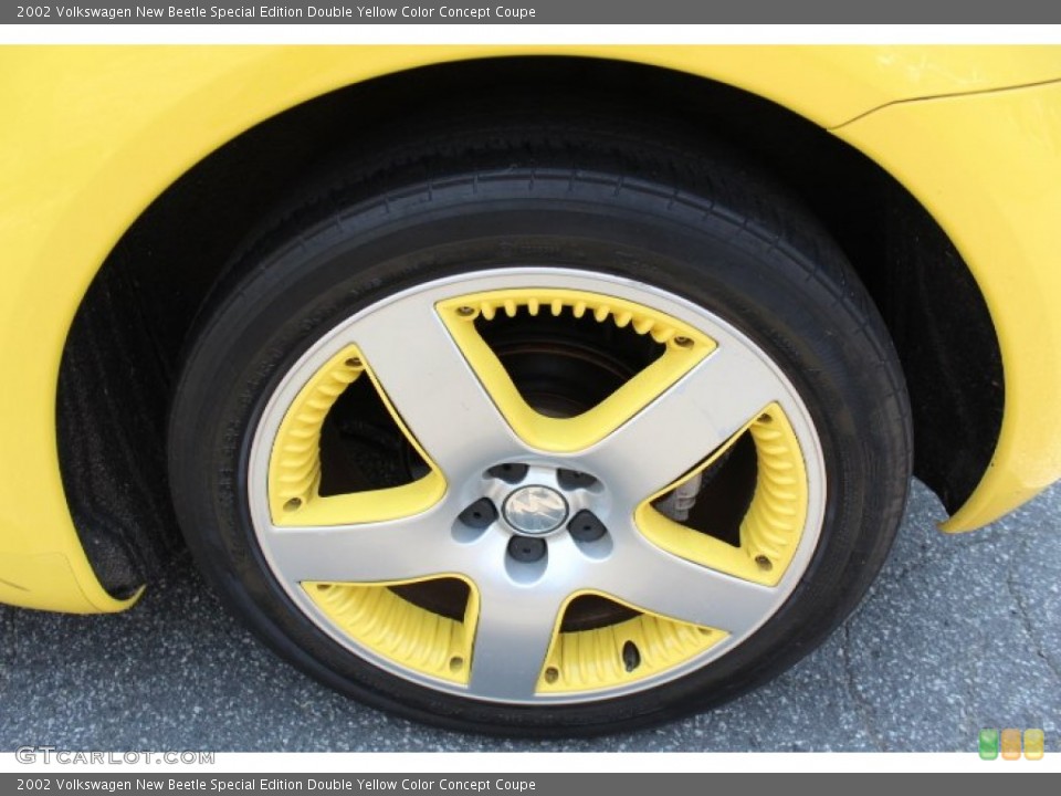 2002 Volkswagen New Beetle Special Edition Double Yellow Color Concept Coupe Wheel and Tire Photo #69174292