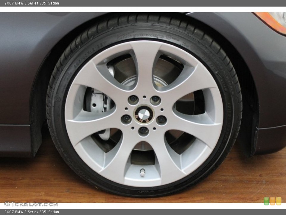 2007 BMW 3 Series 335i Sedan Wheel and Tire Photo #69175051