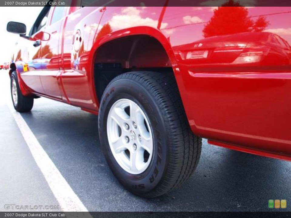 2007 Dodge Dakota SLT Club Cab Wheel and Tire Photo #69241074