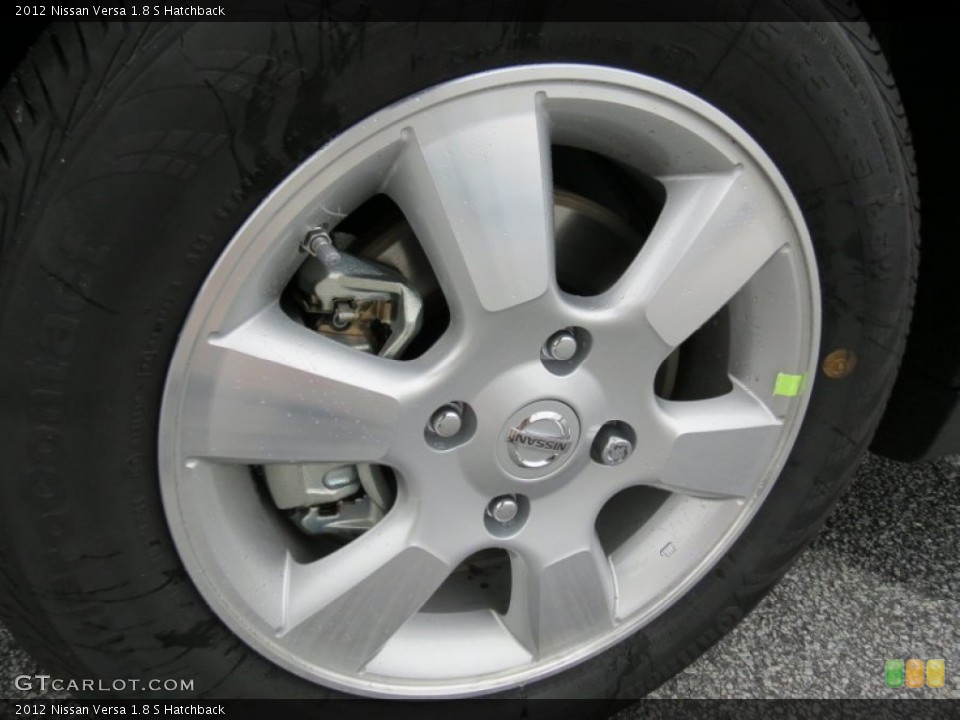 2012 Nissan Versa 1.8 S Hatchback Wheel and Tire Photo #69247920