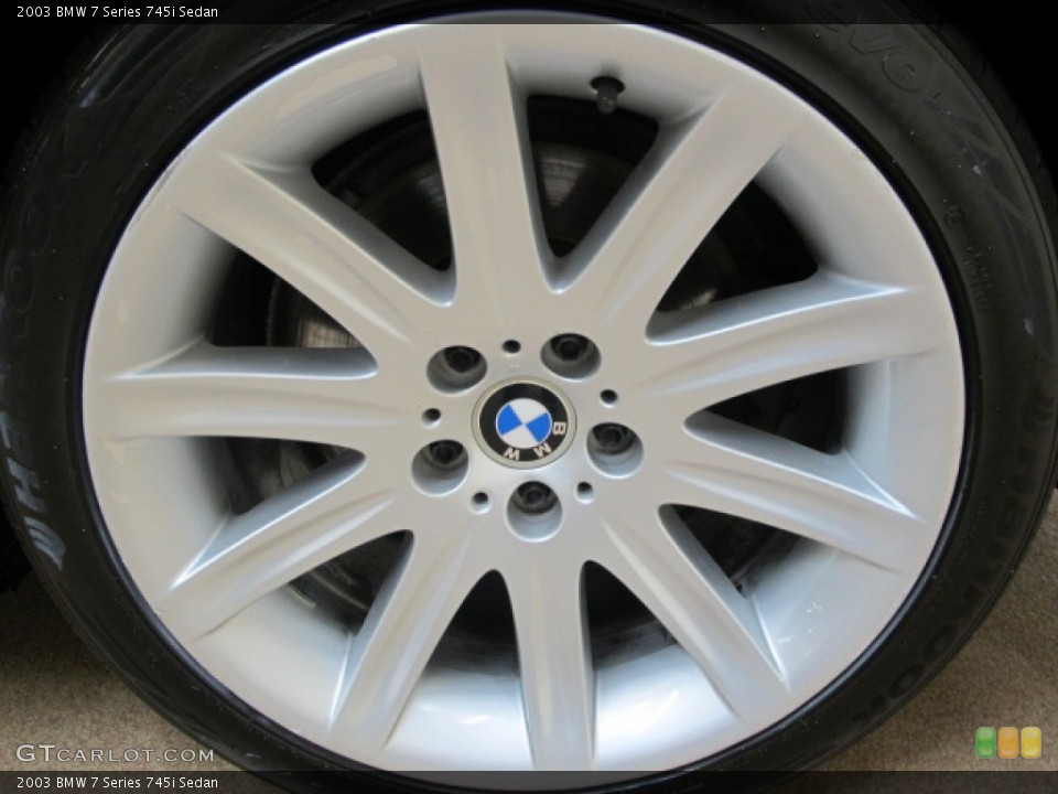 2003 BMW 7 Series 745i Sedan Wheel and Tire Photo #69289791